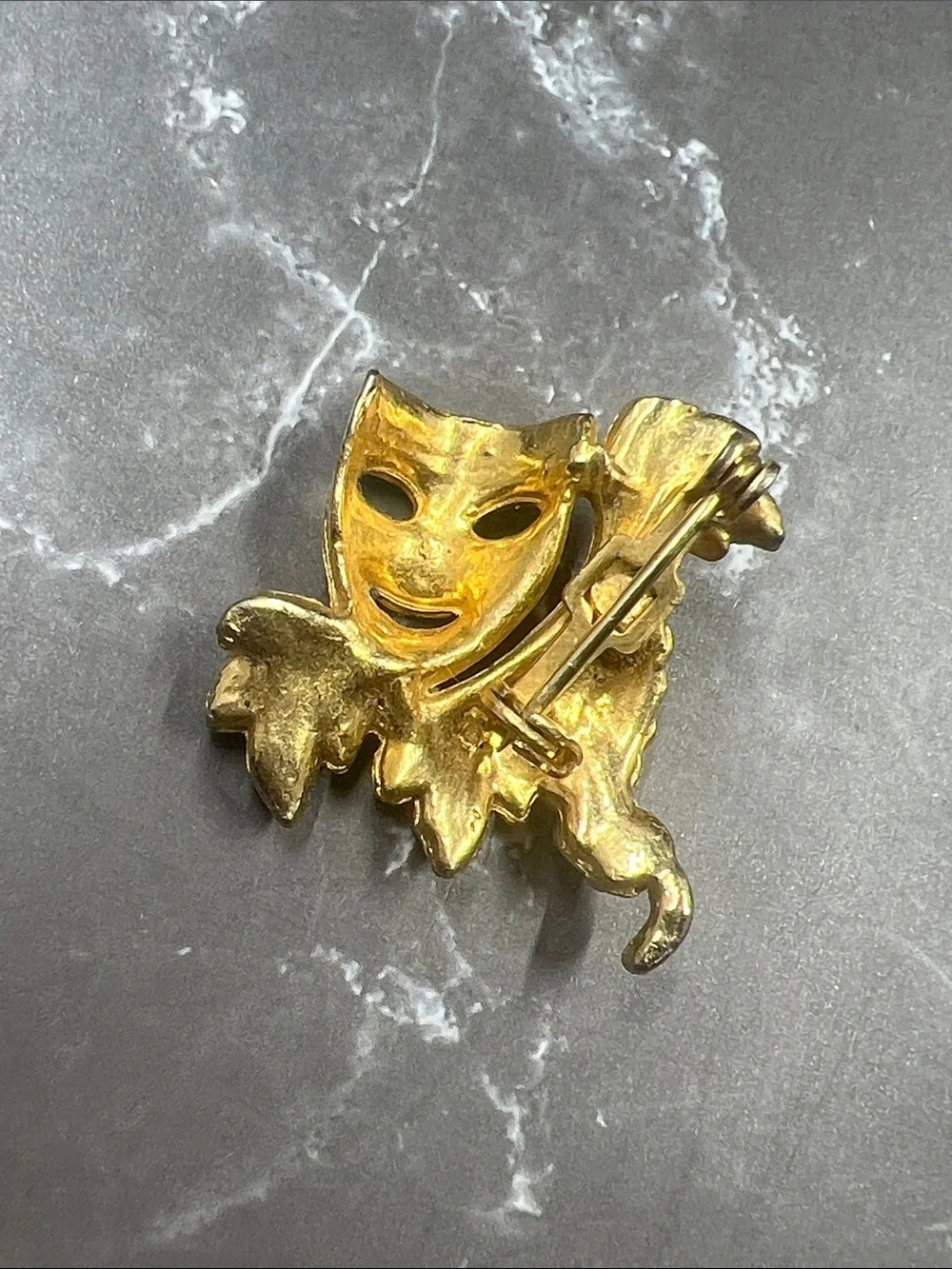 Gold Tone Pearl Harlequin Masquerade Mask Pin